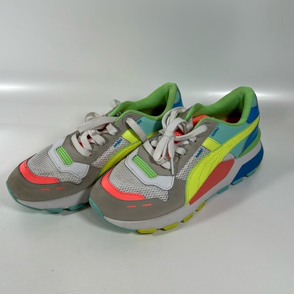 Size: US-6C.EUR-38.CM-24